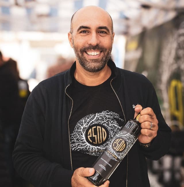 Ahmed Hamza at a trade show